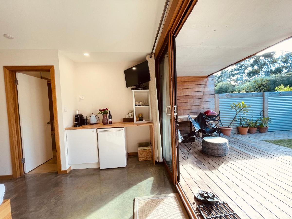 Grape Juice Retreat Rustic Romantic Gateway 5Mins To Beaches & Town Margaret River Екстериор снимка