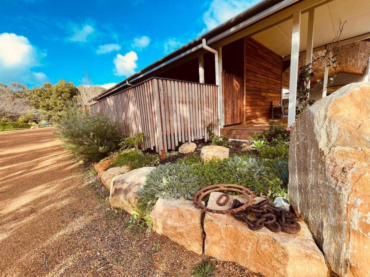 Grape Juice Retreat Rustic Romantic Gateway 5Mins To Beaches & Town Margaret River Екстериор снимка
